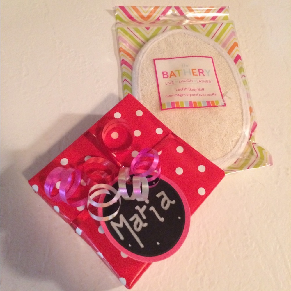 ALL PURCHASES COME GIFT WRAPPED🎁