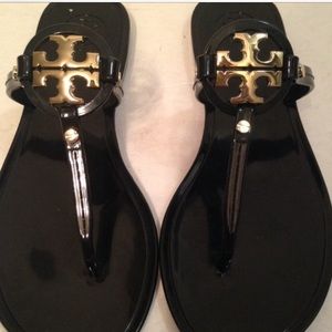 Tory Burch Mini Miller Size 5