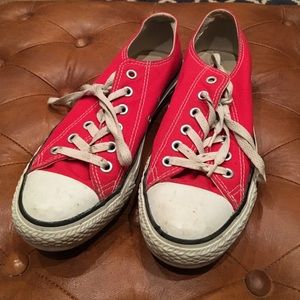 Red converse