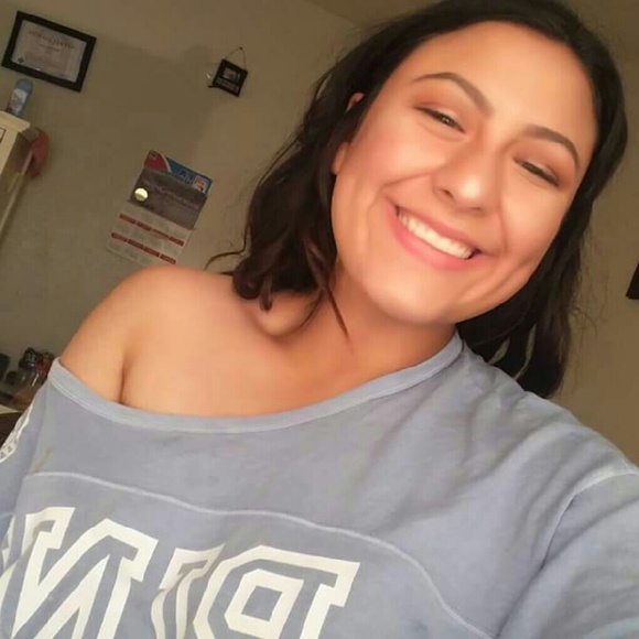 Meet your Posher, Valerie - Picture 1 of 1