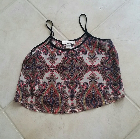 Flowy crop top with print - Picture 2 of 2