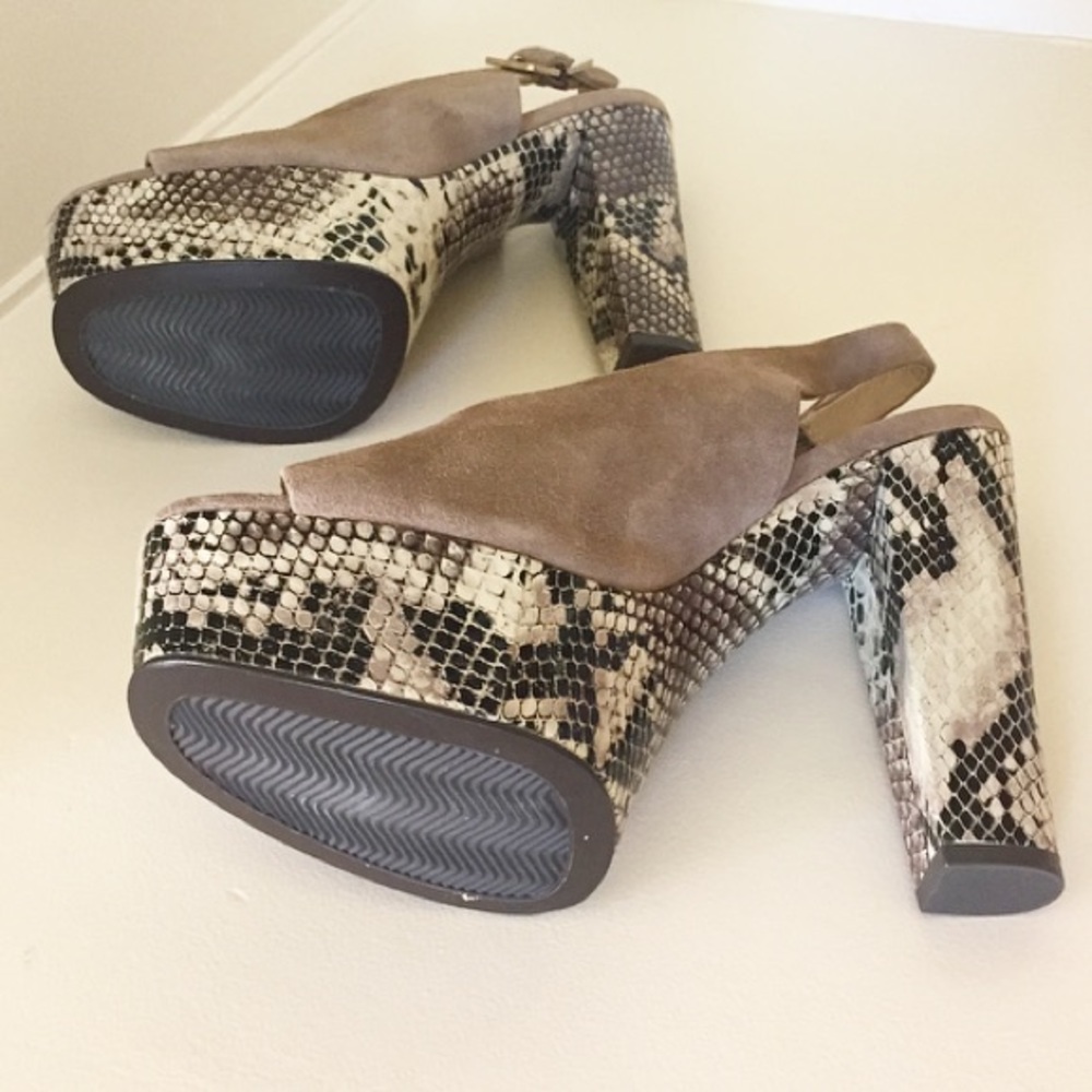 DVF Diane Von Furstenberg Robin Snake High Heel - Picture 8 of 8