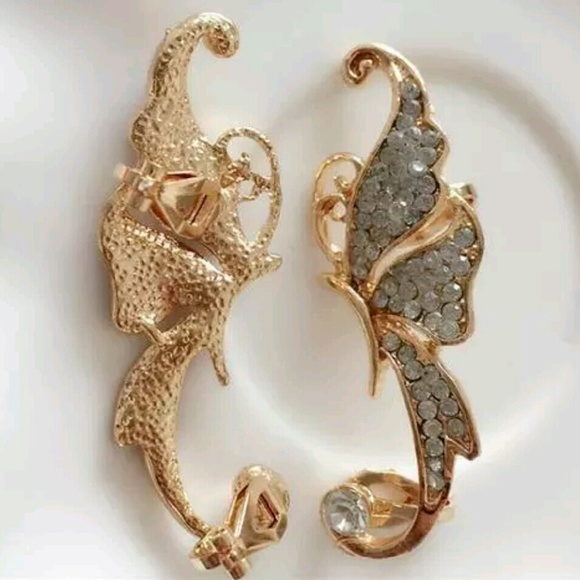 Gold Butterfly Clip-On Ear Cuff - Picture 2 of 3