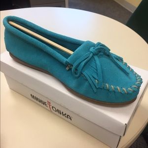 Turquoise Minnetonka moccasins. Brand new in box.
