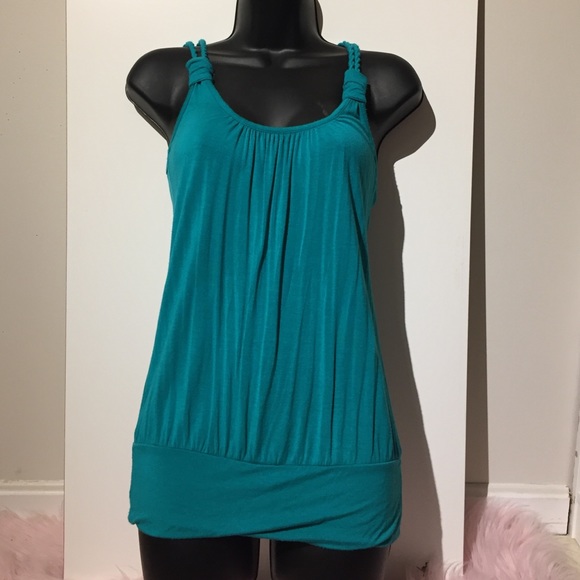 😍Ladies Cute teal top shirt