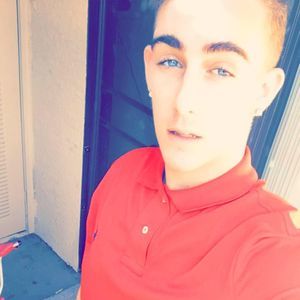 Meet your Posher, Nik