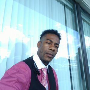 Meet your Posher, Christopher