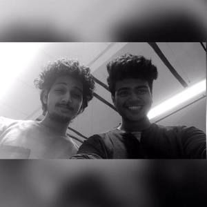 Meet your Posher, Aakash