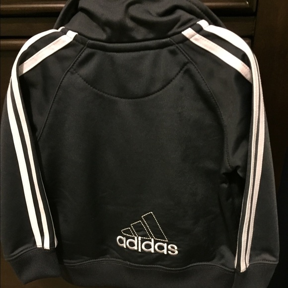 Unisex baby  Adidas Track Suit - Picture 3 of 3