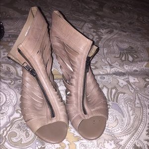 Ask strappy nude heel booty