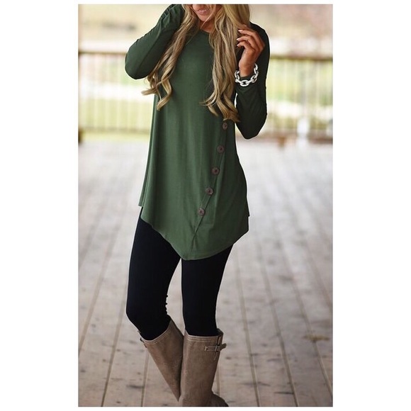 Boutique Tops - ❗️CLEARANCE❗️Olive Side Button Tunic Top S M L