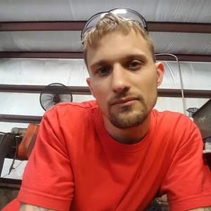 Meet your Posher, Travis