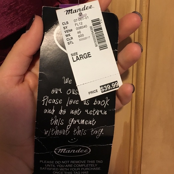 Beautiful red dress - Picture 3 of 4