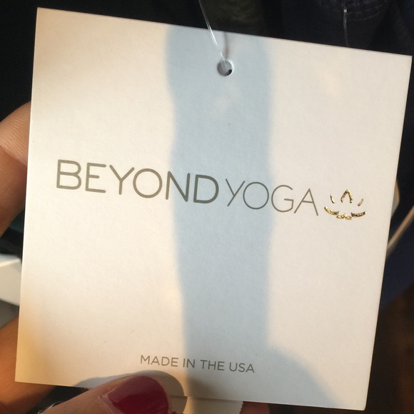 SOLD 🎉🎉🎉Beyond Yoga Spacedye