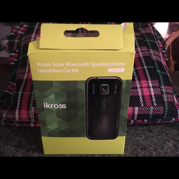 Hands free Bluetooth speaker for car