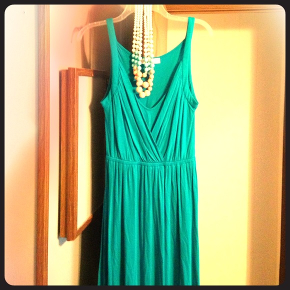 The Loft blue/green sleeveless dress! Summer 👌