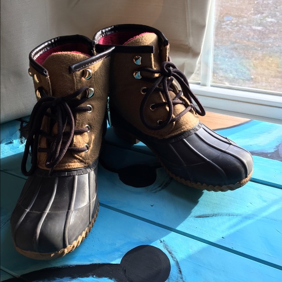 Duck Boots