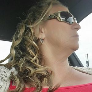 Meet your Posher, Vicki