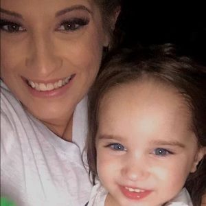 Meet your Posher, Liza