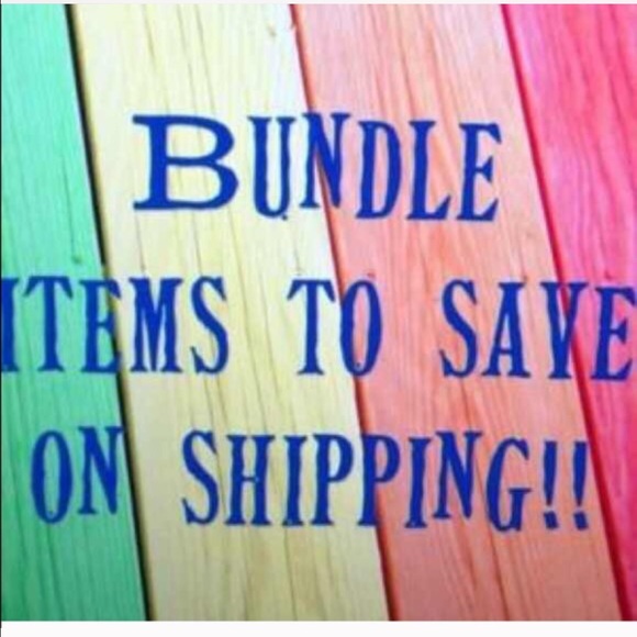 Please bundle items to help with shipping cost😍
