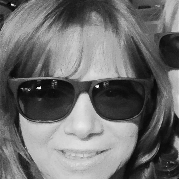 Meet your Posher, Vicki