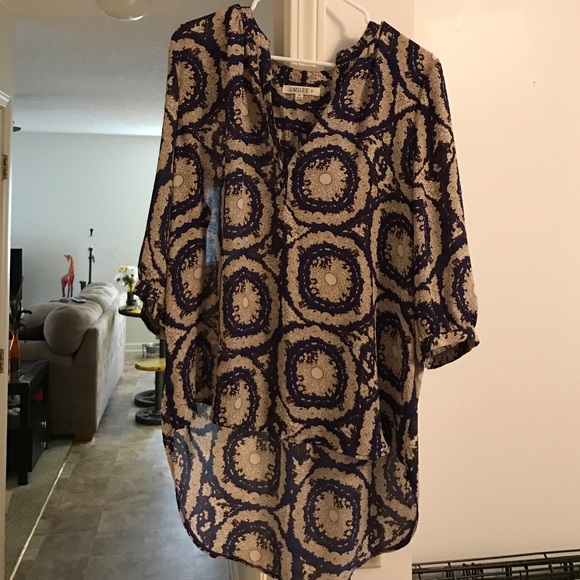 Umgee Chiffon 3/4 Sleeve High Low Medallion Blouse