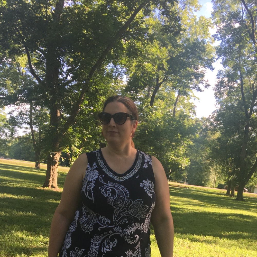 Meet your Posher, Jennifer