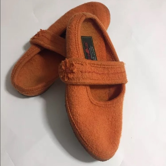 Haflinger Shoes - RARE Haflinger Mary Jane Slip On SZ 39 Pure Wool