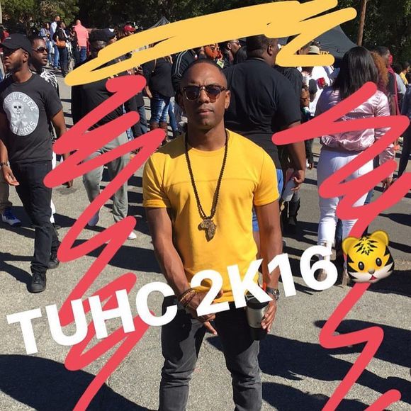 Meet your Posher, Dillon - Picture 1 of 1