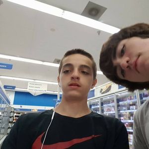 Meet your Posher, Cameron