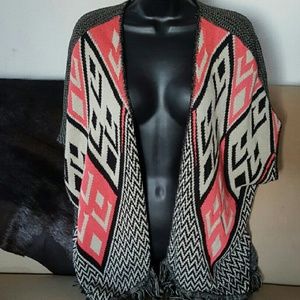 💋Eclectic Poncho: one size