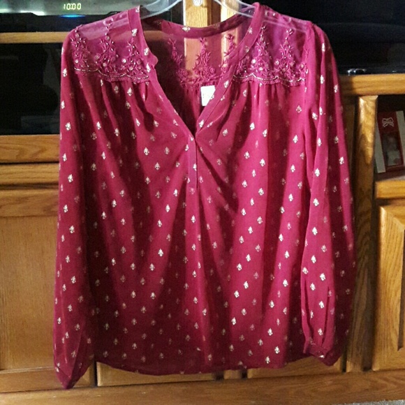 Pretty Light-weight Blouse