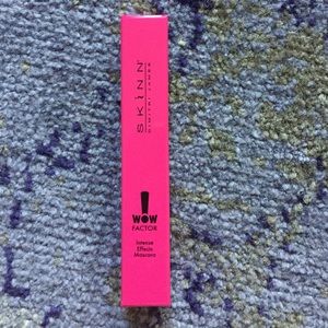 Skinn Wow Factor Intense Effects Mascara