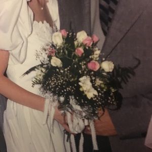 Priscilla of Boston wedding gown 1985 stored 5'3"