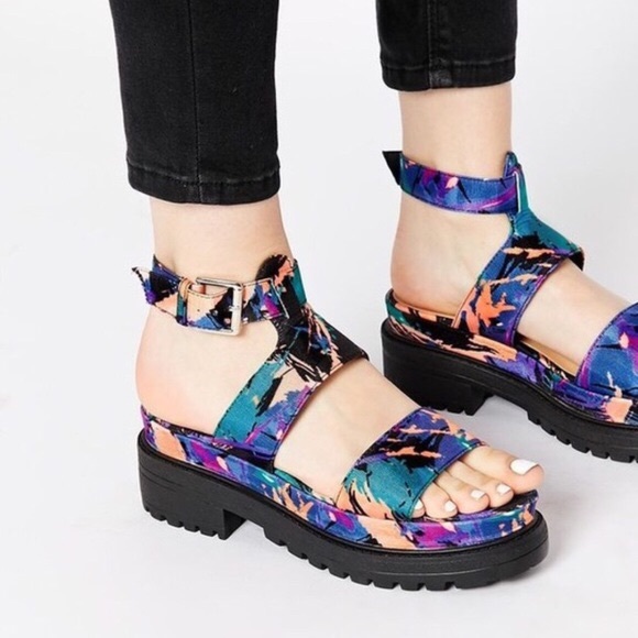 Barely worn ASOS sandals. Super cute!