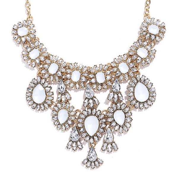 Gold Rhinestone Statement Necklace - Picture 2 of 3