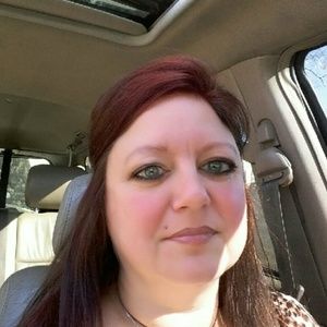 Meet your Posher, Debra