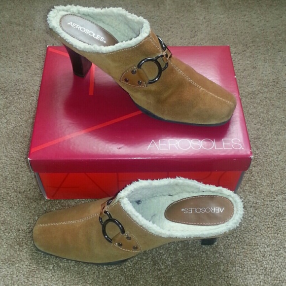 AEROSOLES Shoes - Aerosoles Mules. SO SOFT!
