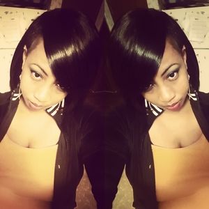 Meet your Posher, Selena