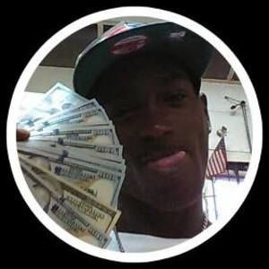 Meet your Posher, Derrick