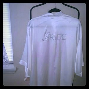 VICTORIAS SECRET BRIDAL ROBE