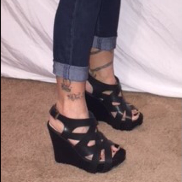 Torrid wedge sandals