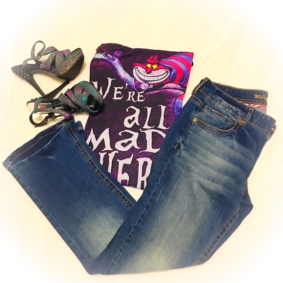 Denim Jeans by Maurice's.... Size 7/8 Short - Picture 2 of 4