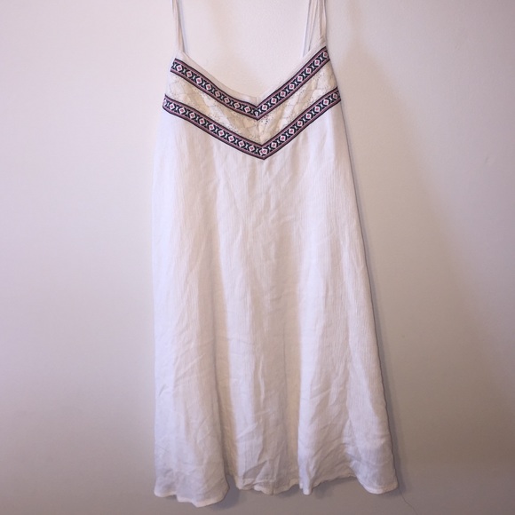 Dress - Picture 1 of 3