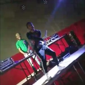 Meet your Posher, Raynard