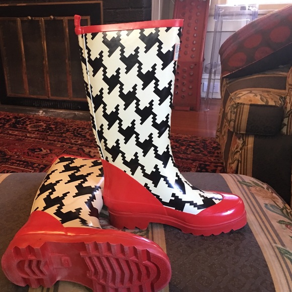 Little Miss Mismatched (LMM) rain boots size 6