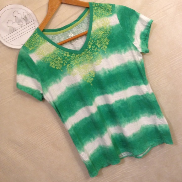 Made for love green shirt sleeve top size L - Picture 1 of 4