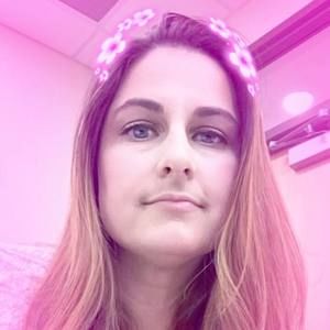 Meet your Posher, Jenni