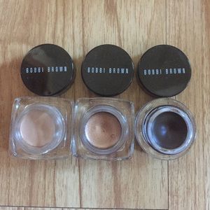 Bobbi Brown Eyeshadow and Liquid Eyeliner.