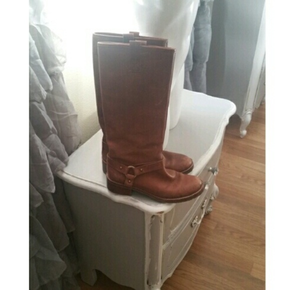 💰Sold on eBay Banana Republic boots